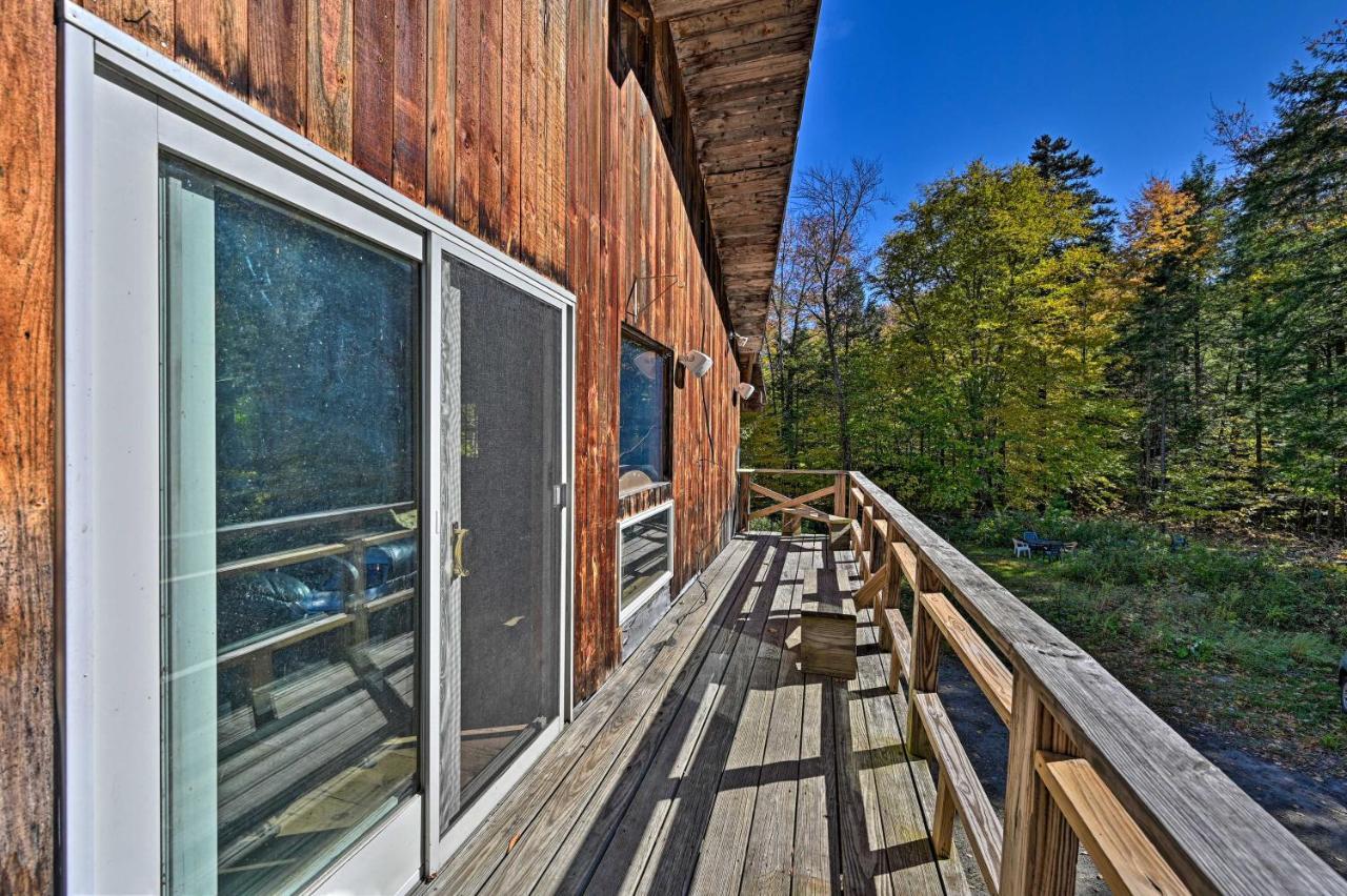Remote Cabin With Fire Pit 3 Miles To Stowe Mtn! Exteriör bild